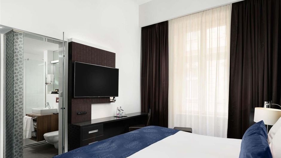 Hotel Nemzeti Budapest Room