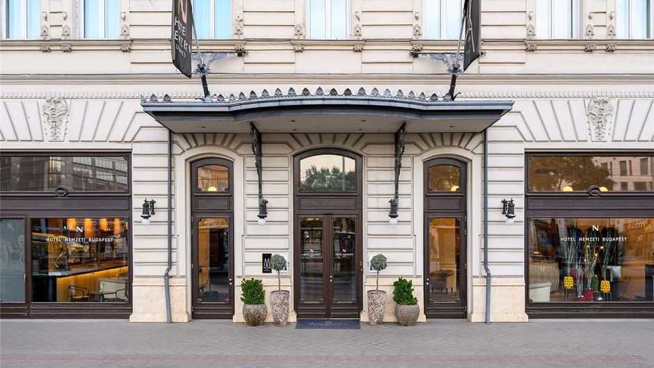 Hotel Nemzeti Budapest Exterior