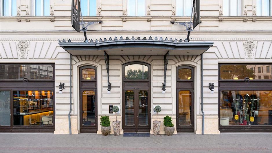 Hotel Nemzeti Budapest Exterior