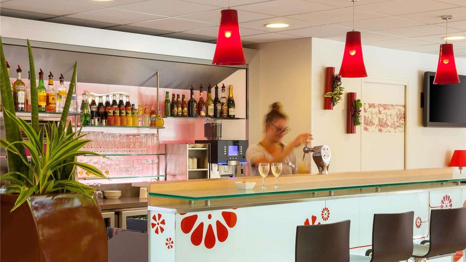 Ibis Paris Velizy Exterior