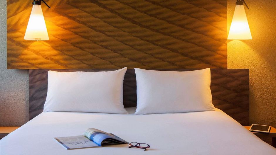 Ibis Paris Velizy Room