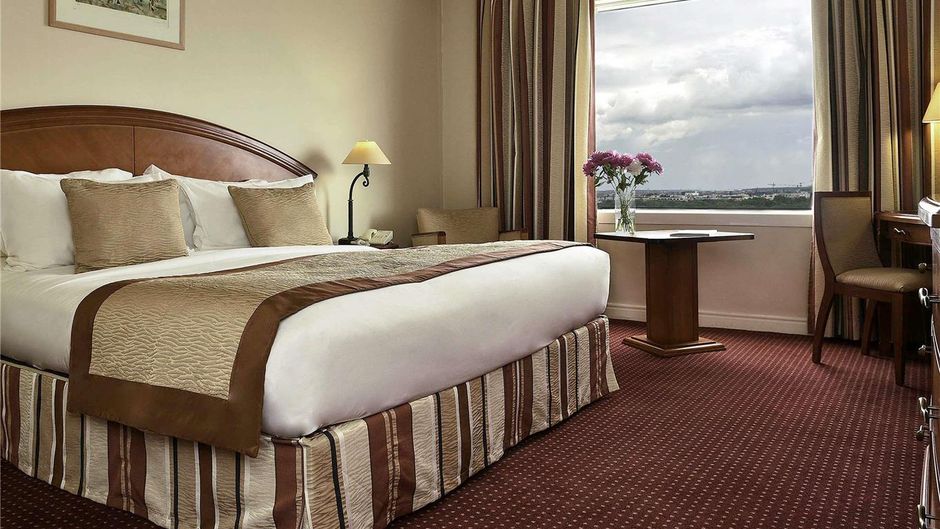 Pullman Bucharest World Trade Center Room