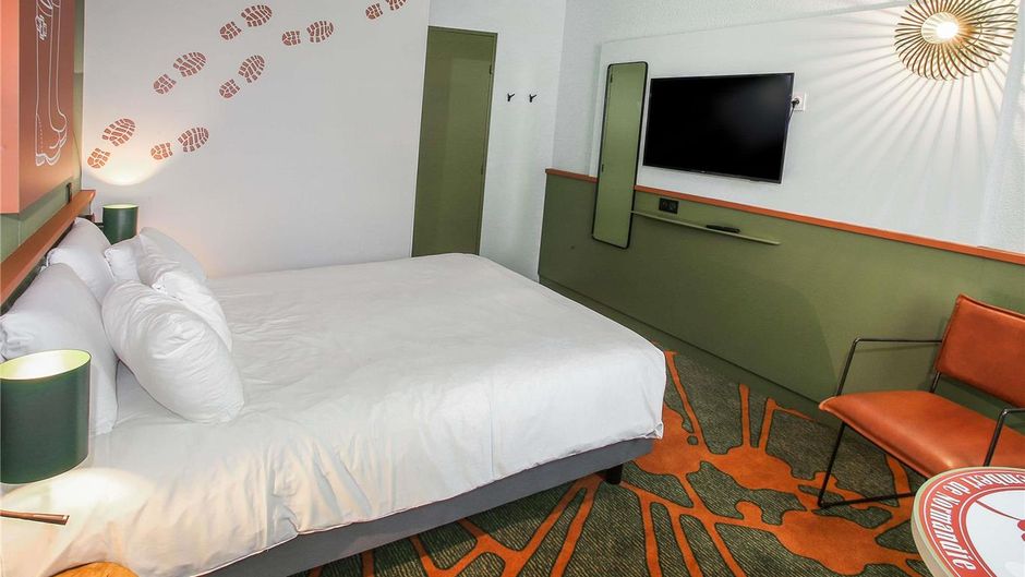 Ibis Styles Lisieux Normandie Room
