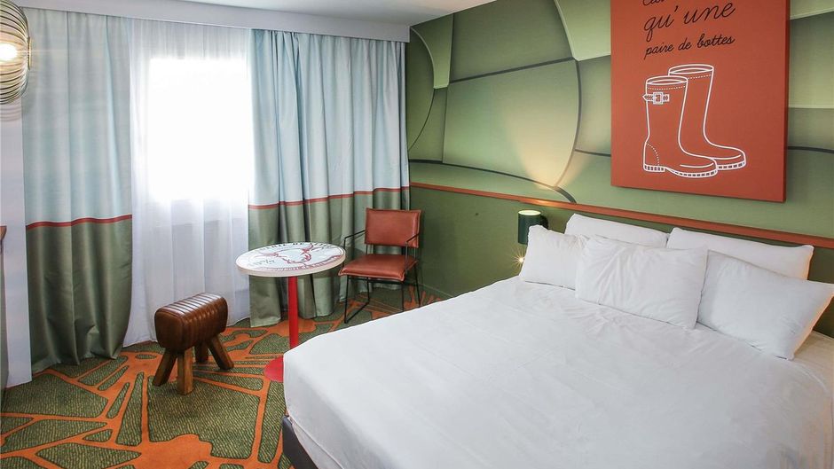 Ibis Styles Lisieux Normandie Exterior