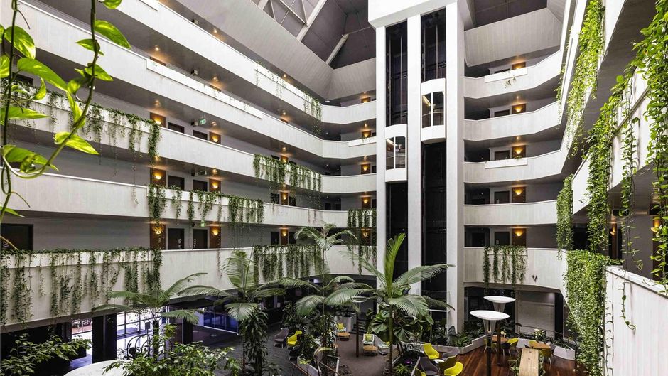 Novotel Darwin CBD Exterior