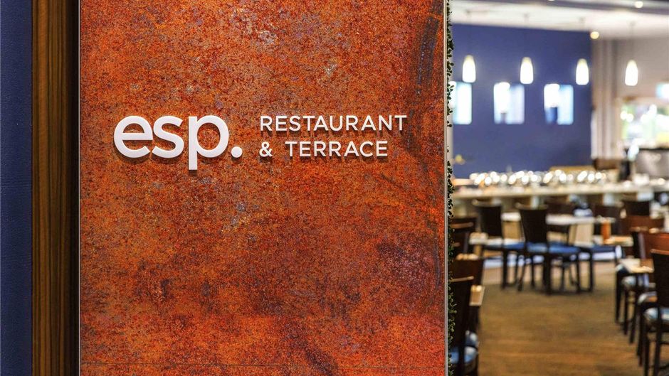 Novotel Darwin CBD Restaurant