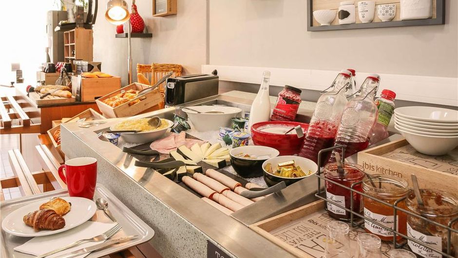 Ibis Bourg Jasseron/Teyssonge Restaurant