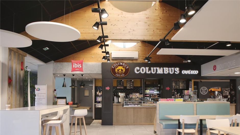 Ibis Bourg Jasseron/Teyssonge Exterior