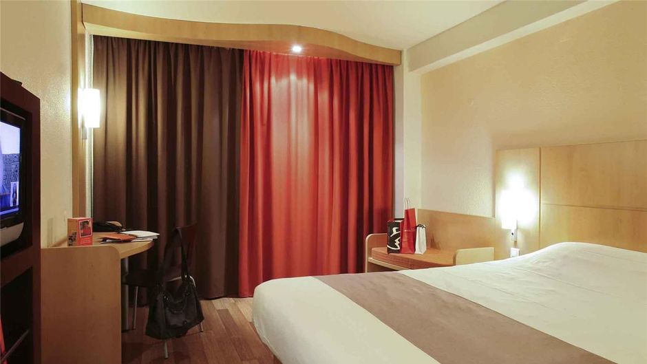 Hotel Ibis Braga Exterior