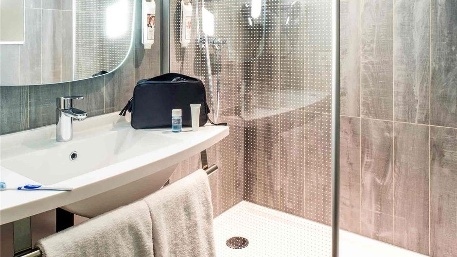 Ibis Sete Balaruc Les Bains Room