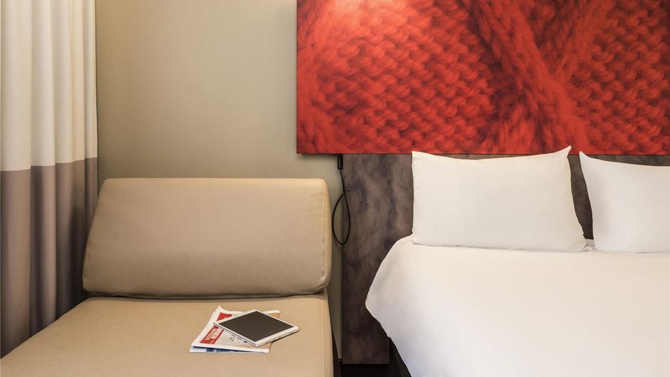 Ibis Paris Gare de Nord Room