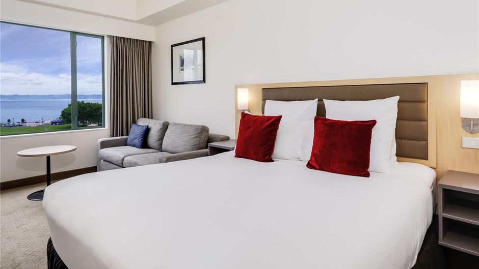 Novotel Lakeside Rotorua Room