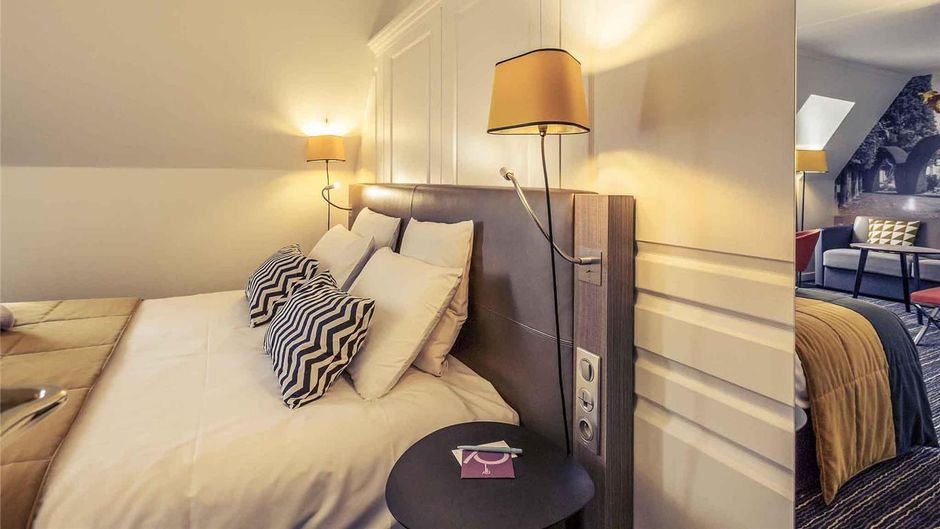 Hotel de Bourbon Mercure Bourgas Room
