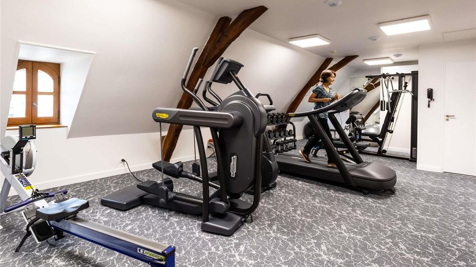 Hotel de Bourbon Mercure Bourgas Health