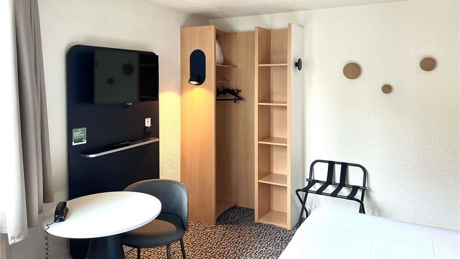 Ibis Paris Brancion Expo Room