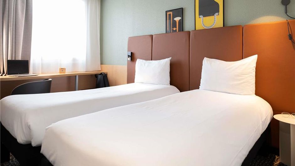 Ibis Hotel Gare de Lyon Room
