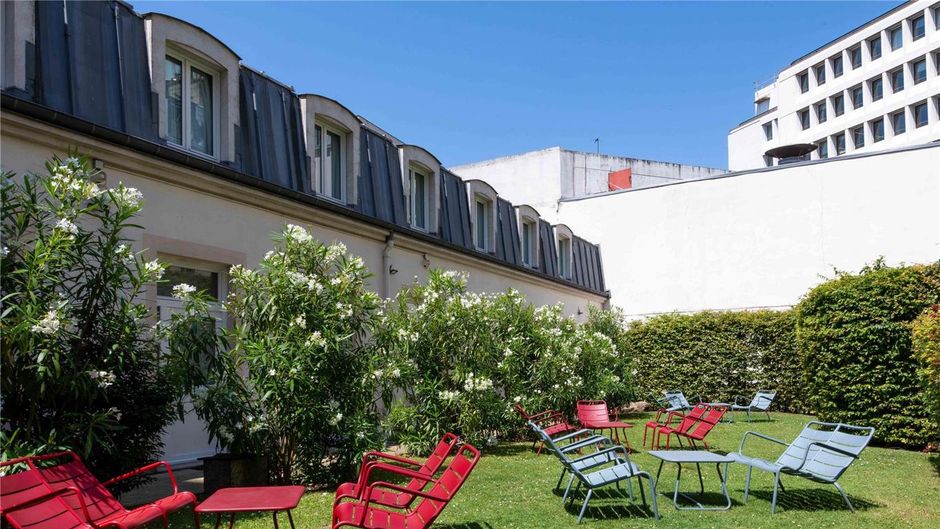 Ibis Hotel Gare de Lyon Exterior