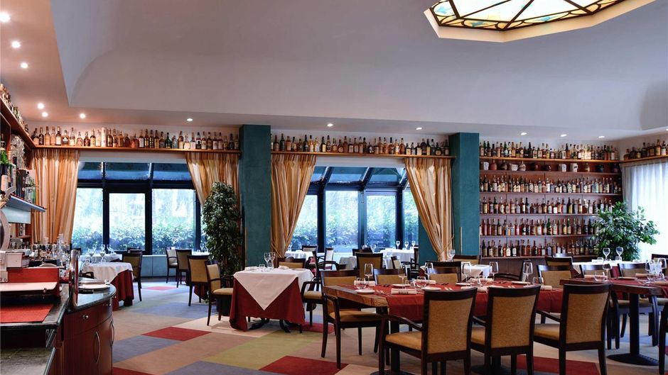 Mercure Grand Hotel Astoria Restaurant
