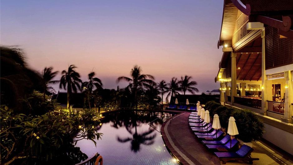Novotel Phuket Resort Pool