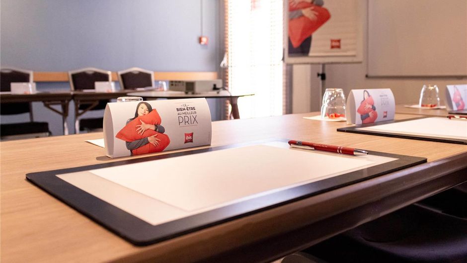 Ibis Paris Hotel Meeting