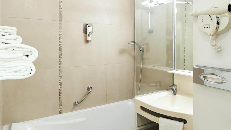 Ibis Styles Ouistreham Room
