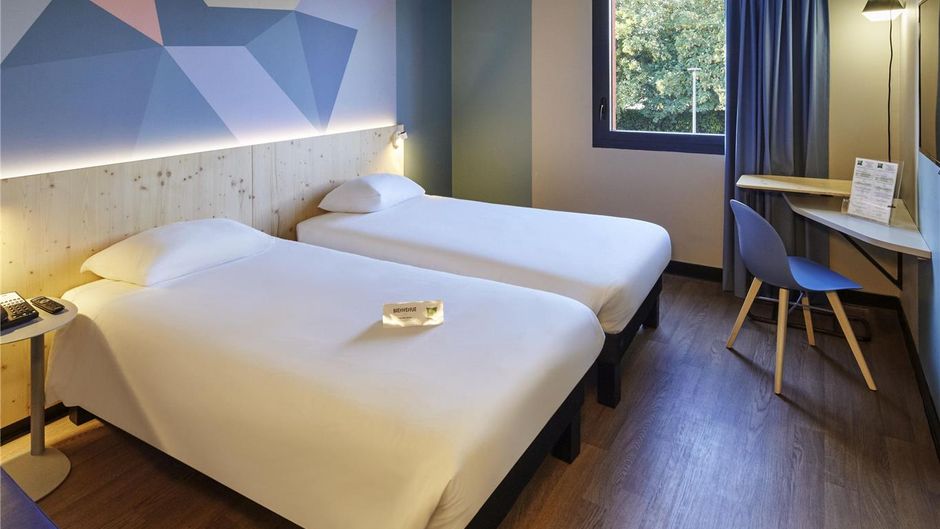 ibis Styles Evry Lisses Room