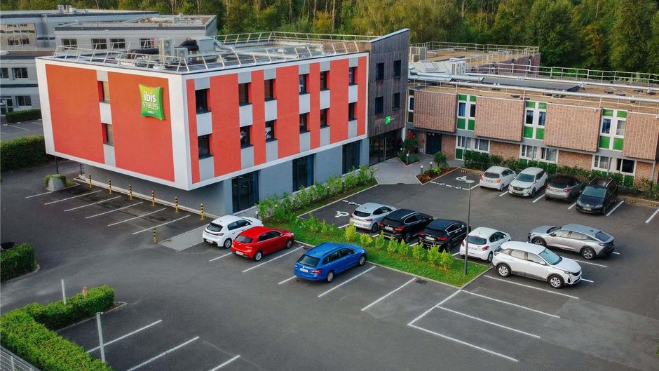 ibis Styles Evry Lisses Exterior