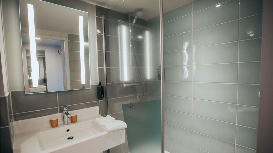 ibis Styles Evry Lisses Room