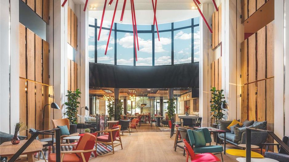 Novotel Paris Vaugirard Montparnasse Exterior