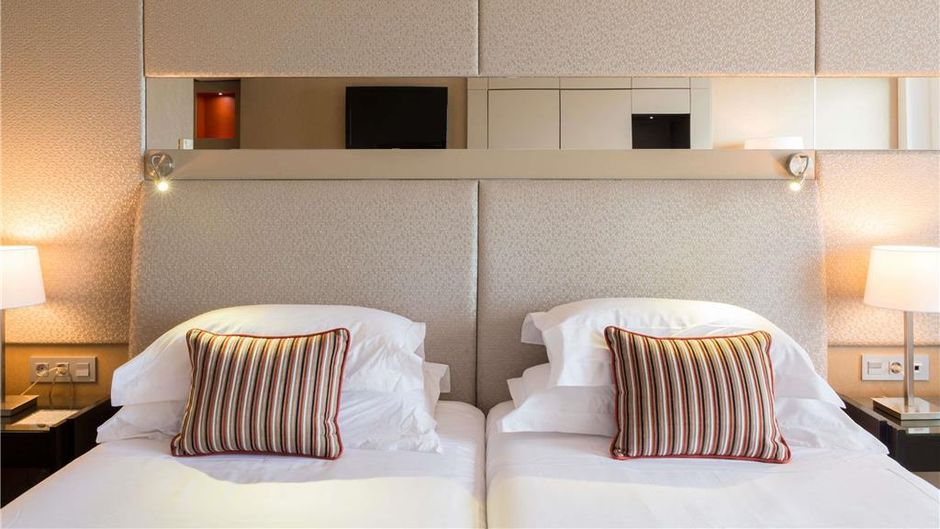 Mercure Monte Igueldo Hotel Room