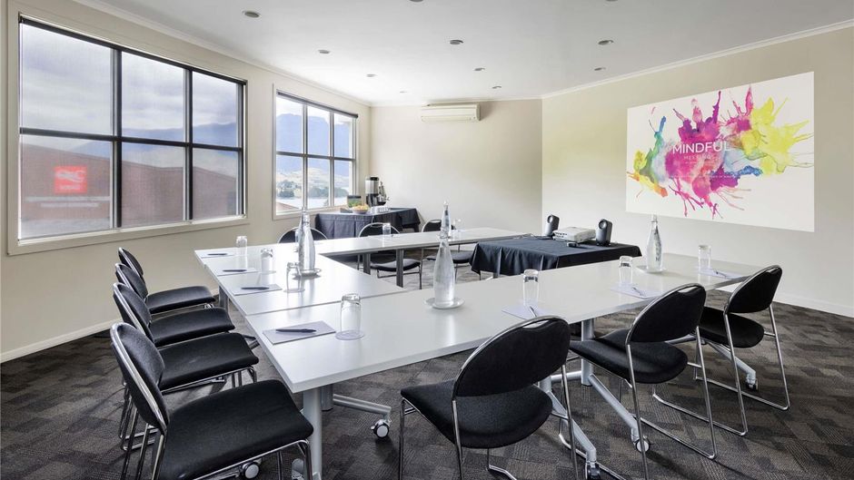 Mercure Resort Queenstown Meeting