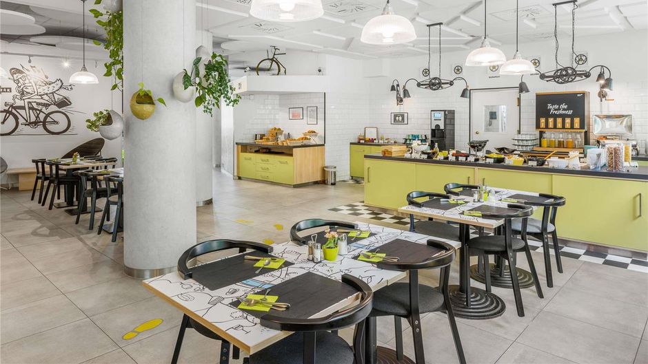Ibis Styles Budapest City Hotel Exterior