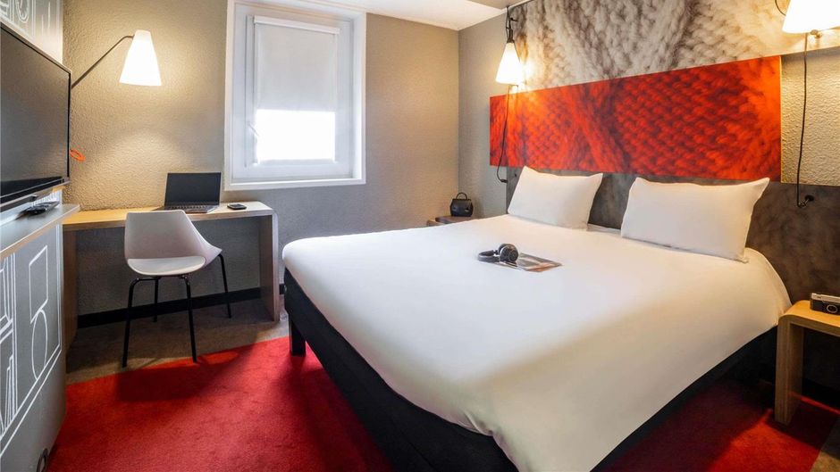 Ibis Paris Porte de Bercy Room