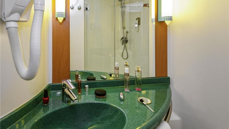 Ibis Hotel Longwy Room