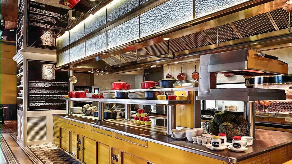Sofitel Saigon Plaza Exterior