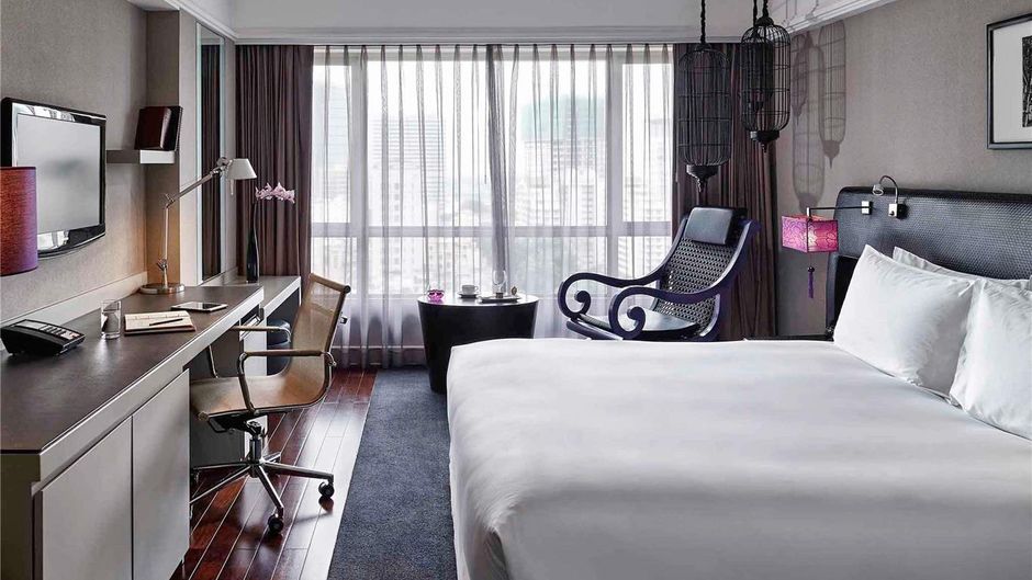 Sofitel Saigon Plaza Room