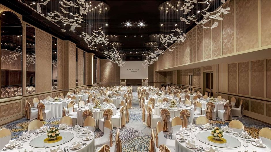 Sofitel Saigon Plaza Meeting