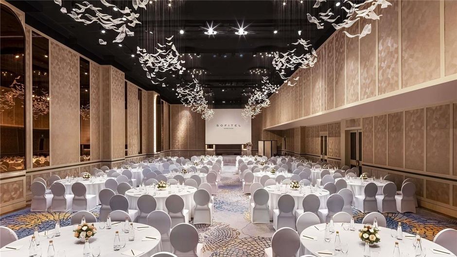 Sofitel Saigon Plaza Meeting