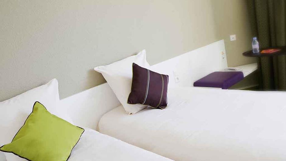 Ibis Styles Bordeaux Airport Room