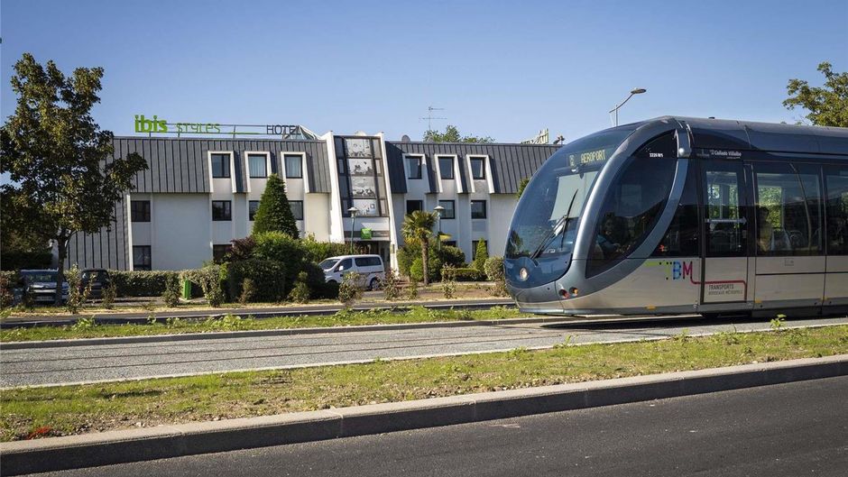 Ibis Styles Bordeaux Airport Exterior