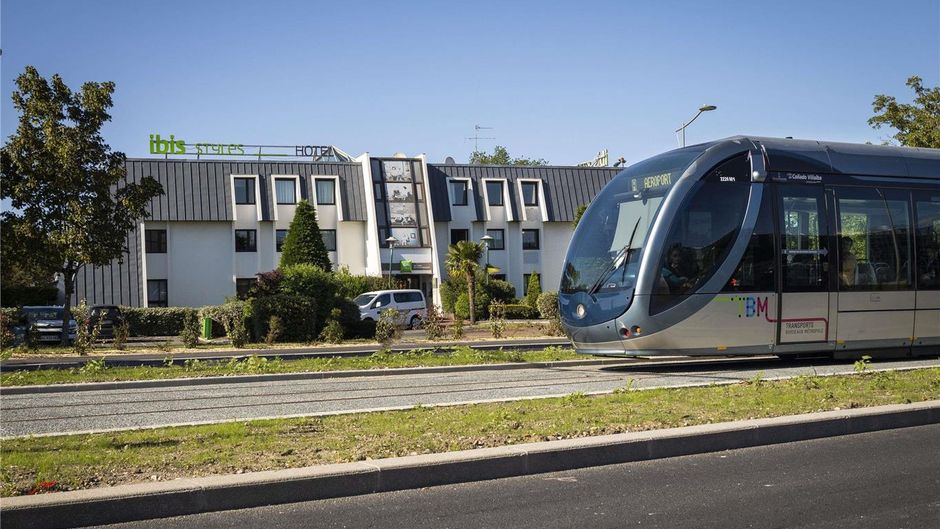 Ibis Styles Bordeaux Airport Exterior