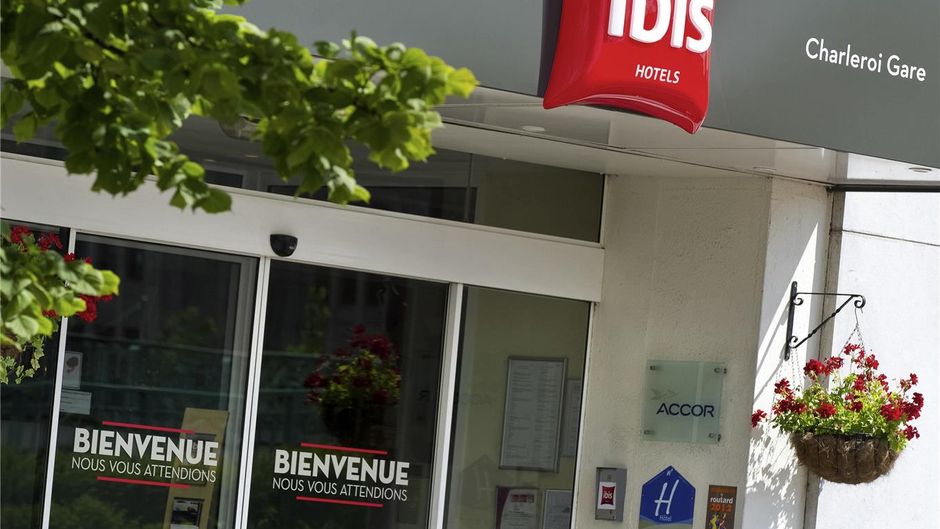 Ibis Charleroi Centre Gare Exterior