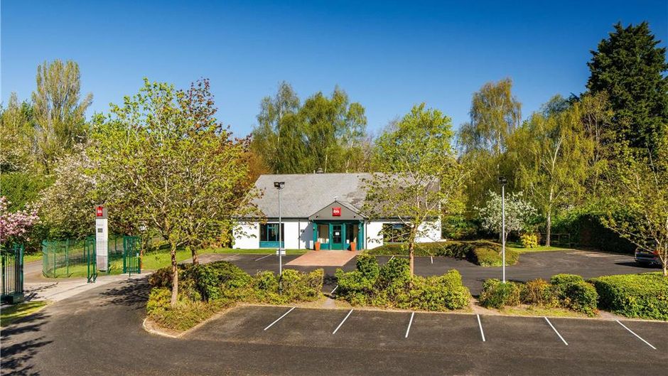 Ibis Coventry South Whitley Exterior