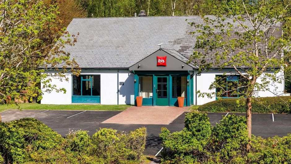 Ibis Coventry South Whitley Exterior
