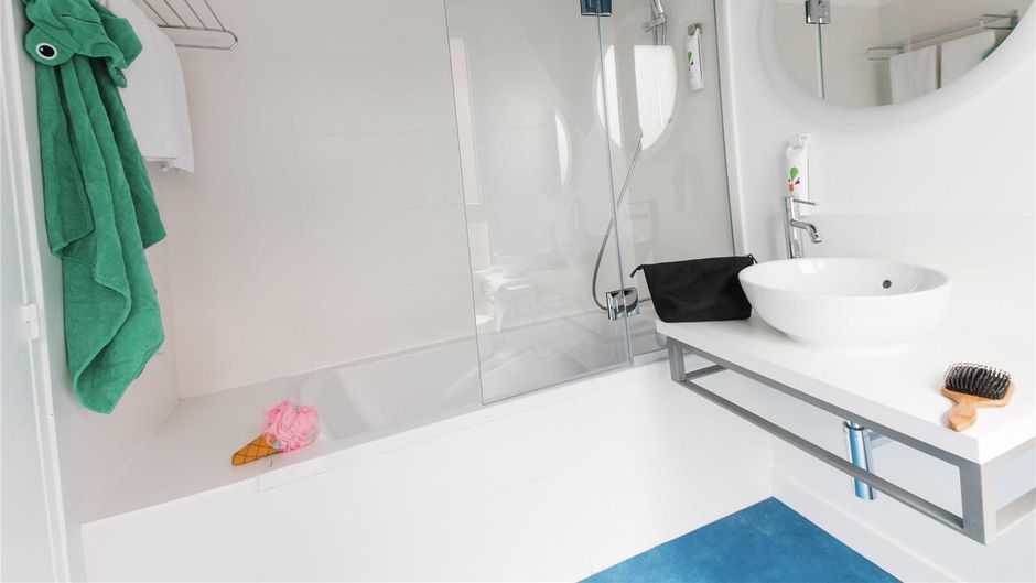 Ibis Styles Toulon Centre Congres Suite