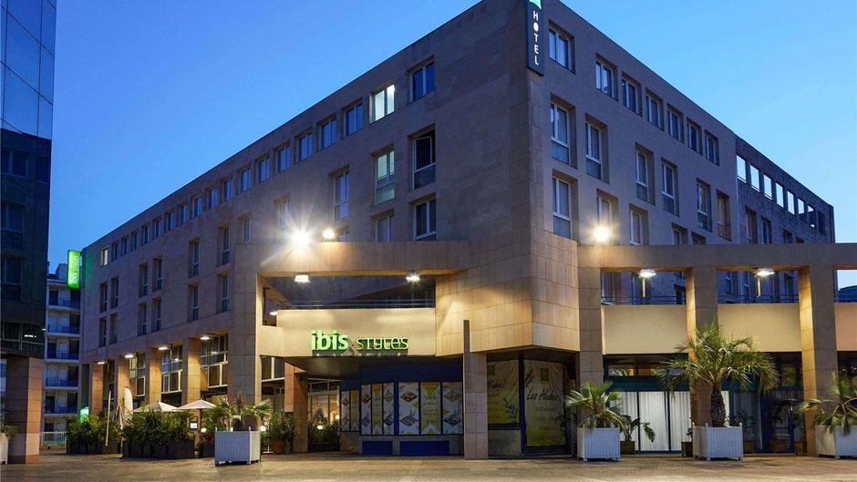Ibis Styles Toulon Centre Congres Exterior