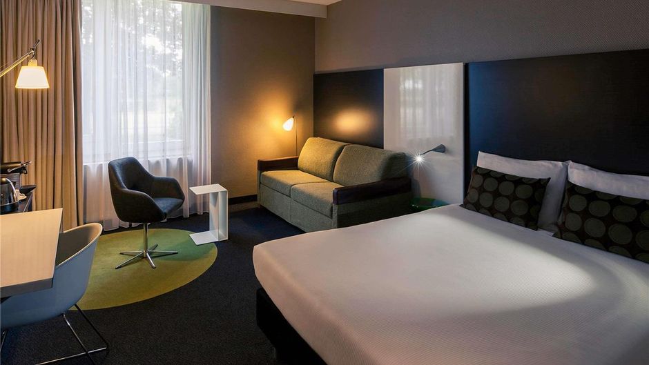 Mercure Hotel Zwolle Exterior