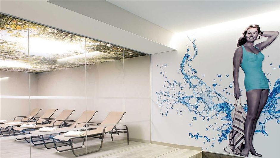 Novotel Brussels Center Tour Noire Pool