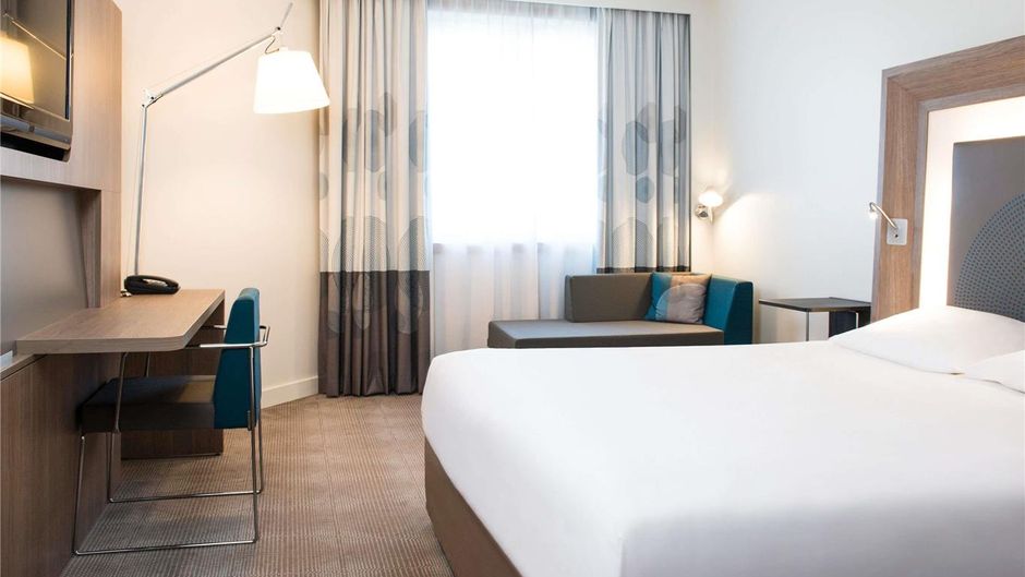 Novotel Brussels Center Tour Noire Room