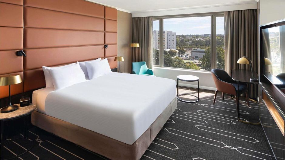 Mercure Sydney Parramatta Room